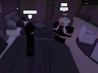 Self roleplay explores Roblox story with shower bathing in hotel room.