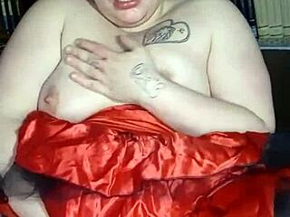 wanna see me fucking this wet pussy hard right now?