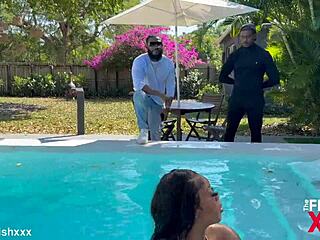 princess, trade your spoiled ass for bbc double vaginal threesome outdoors?