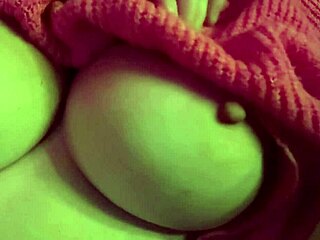 ohh italian milf artemisia love's juicy big tits bouncin' closeup, so horny! 😍🍈