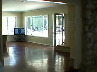 She bathes in sun then takes deep pussy pounding cumshot