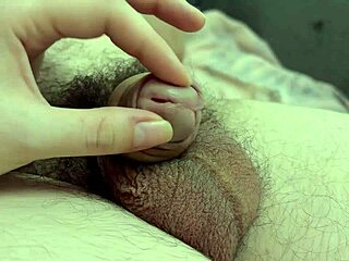 omg stepsis your tiny cock never fucked anyone has it??