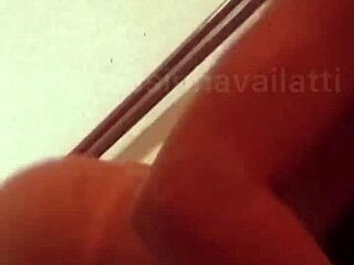 im vanessinha vailatti malhando pelada feelin so damn sexy n sweaty