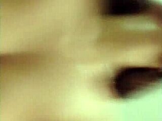 Gái hải dương 90 cực đụm với bộ ngực khủng thế này hả?