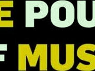 i tricked neighbor into seeing my shaved pussy orgasm...