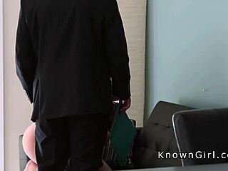 Rakaman seks pacar tetek besar selingkuh liar dengan kawan!