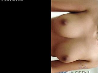 Gái hải dương 90 cực đụm với bộ ngực khủng thế này hả?