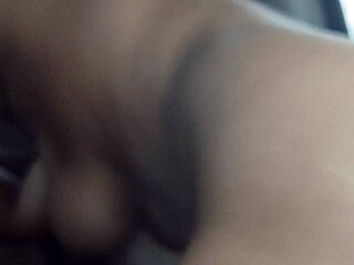 Beautiful Punjabi wife fucked doggystyle in car creampie?