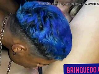 Hey dude finally hooks up with his buddy's aunt after that bar run-in