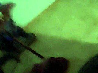 Gift BBW-brud ber om creampie 💦😈