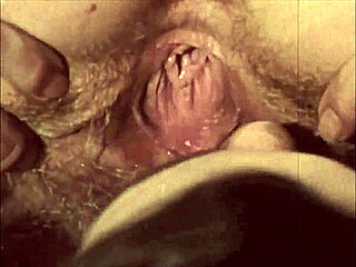 Vintage lesbians uncover hairy beaver secrets