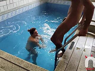 Pregnant fitness babe's hairy pussy creams on trainer while cuck films