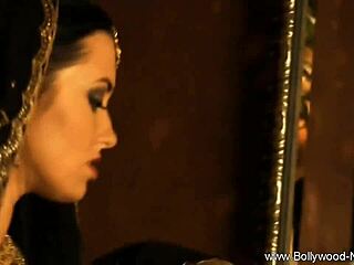 Bollywood Beauty Strips Teasing Erotic Dance to Full Nude Reveal