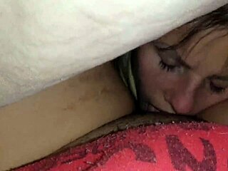 ハロウィン彼女テントクンニ目覚ましで爆イキまくり