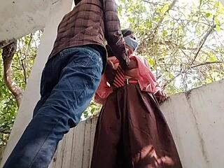 Desi school stepsis tight pussy fucked in village