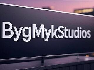 Granny Madame Bijou suckin kissin big tits playin dildo 😘🍆💦