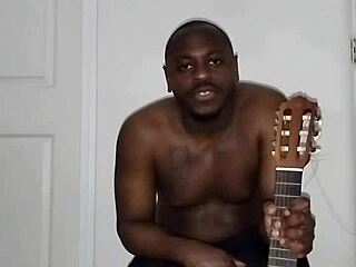 Free Singing And Dancing Continues With Wild Twerking Moves Part 4