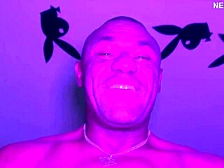 obedece vagabunda agora eu arrombo teu cu com minha rola gigante