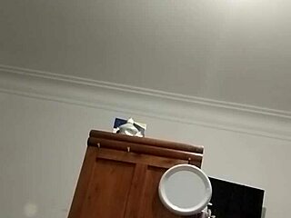 dance sexy shake ass for you