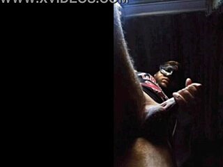 Naughty Bad Wolf Flashes Monster Cock in Homemade Voyeur Sex