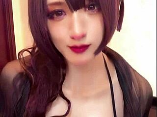 Ladyboys japonesas tetonas chorreamen en travesti masturbación anal