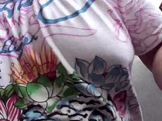 Naughty Asian babe Sarina Tsubaki sucks hard cock outdoors in public uncensored fun