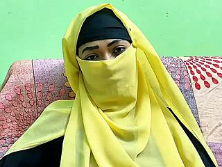 kolkata university bengali girl rides college best friend hardcore