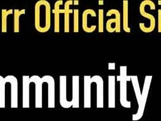 Jillian janson drills natalia starrs pussy in lesbian kiss fest