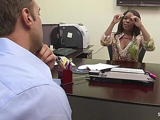 black boss candice nicole seduces for big tits office fuck 😈💦