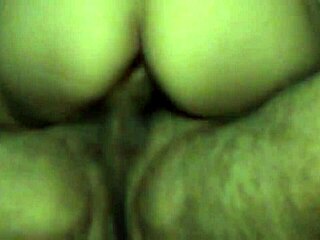 gostosa shows off her perfect small tits sexy