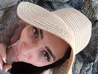 Latinské mladé amatérky polykají sperma v tvrdých kompilacích