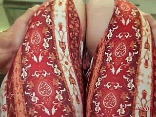 my sexy cleaner lady takes doggystyle creampie tip in kitchen leggings