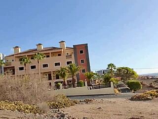 wanna see this teen pissing publicly before risky outdoor blowjob for boyfriend?