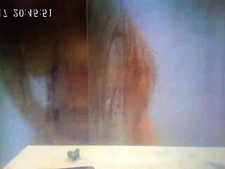 German wife shower cum explosion!