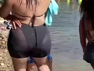 Ever seen a hot prostitute's juicy bunduda ready for your deepest thrusts?