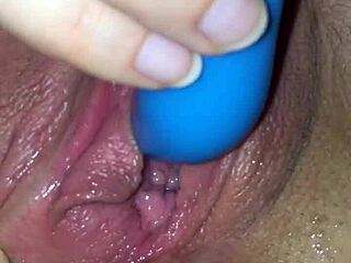 i'm vibratin my pussy so good right now