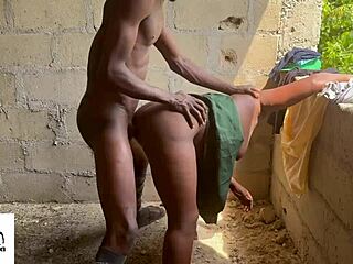 😏 student babe sucked my big cock bent over in uncompleted building! 🔥