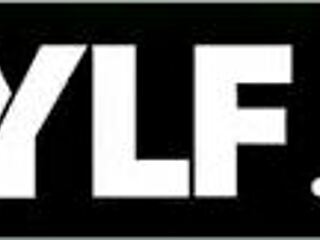 Washing Machine Vibes Turn To Titty Fucks And Pussy Rides