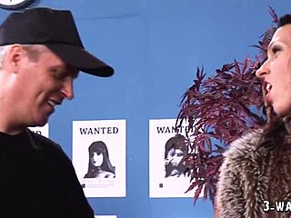 Brunette Tammie Lee Takes Rough DP Anal Facial In 3-Way FMM