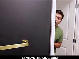 Natural Big Tits Latina Teen Stepdaughter Threesome with Stepdad and Stepbrother - Hailey Rose Will Pounder Max Fills!