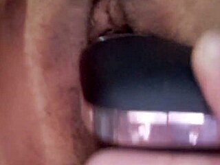 hey sammie loves when you lick her pussy deep...