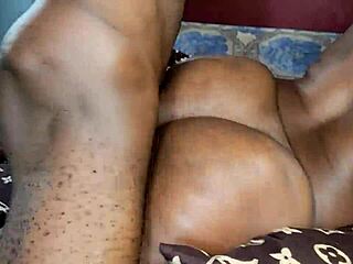 Curvy Babe's Tight Pussy Grip Makes It Irresistible