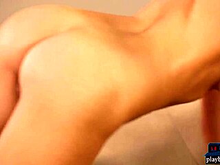 Peek at Italian milf Arianna Espen's petite tight body reveal