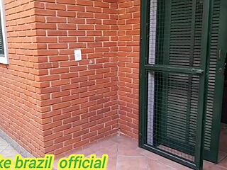 dona ines pega o empregado se masturbando e da pro cara na lavanderia sheer lingerie