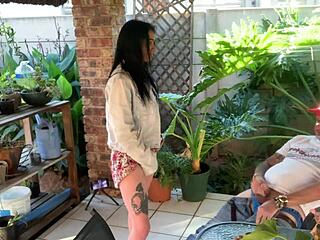 bellarose34's tight pussy workout with hubby... heels on! 💦😏