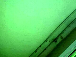 just chilling with my latina girlfriend con mi novia vibes