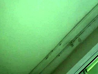 just chilling with my latina girlfriend con mi novia vibes