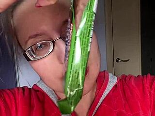 Giantess Smears Protein Bar With Big Lips And Eyeglasses