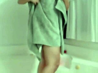 chubby teen showers tight ass body on webcam in the bath