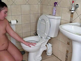 bbw slave commands you lick toilet clean before cum countdown outdoors